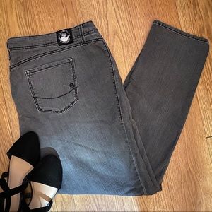 Torrid/Source of Wisdom Grey Stretch jegging